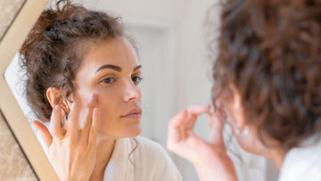 Dehydrated vs Dry Skin: How to Treat Them Naturally